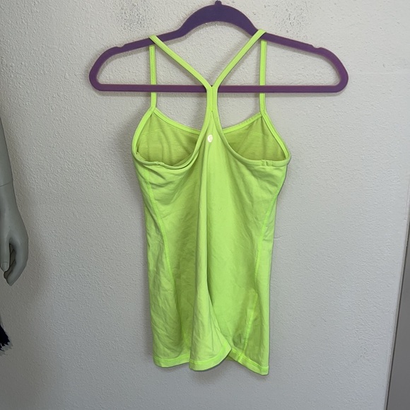 Lululemon - Picture 2 of 3